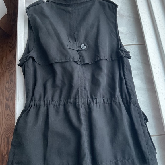 Banana Republic vest - Picture 3 of 5